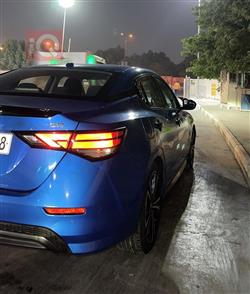 نیسان سێنترا